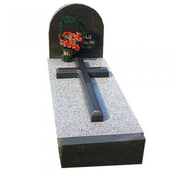 Христианский памятник 13